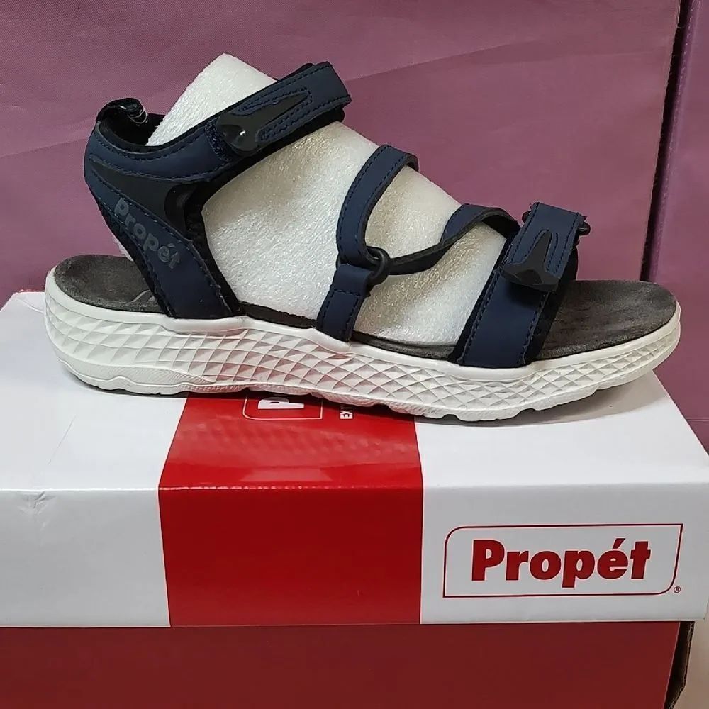 Propet Women's 6 Wide 6W Navy Sandal - New